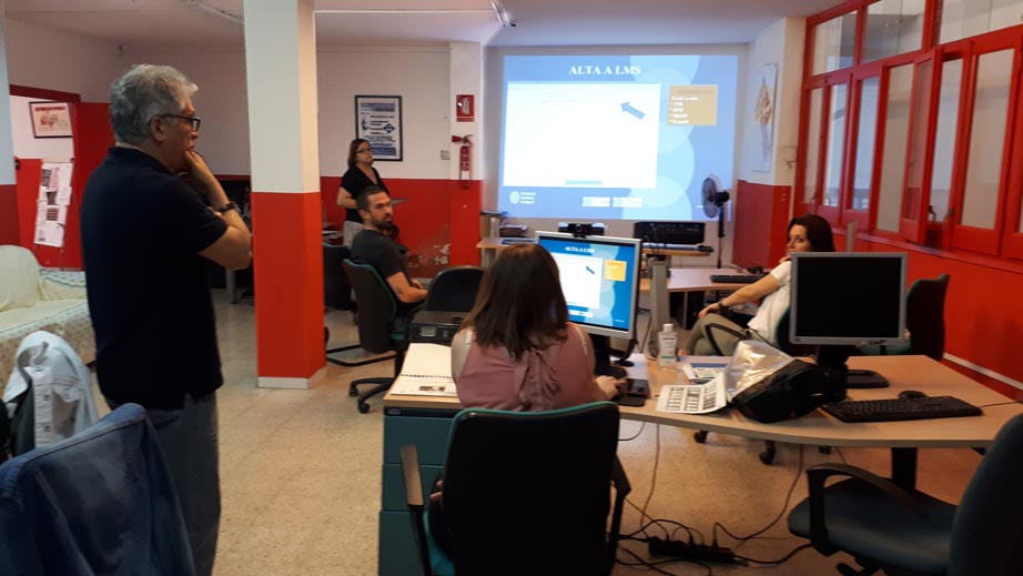 Formació en la Associació AAVV Formació Collblanc_La-Torrassa