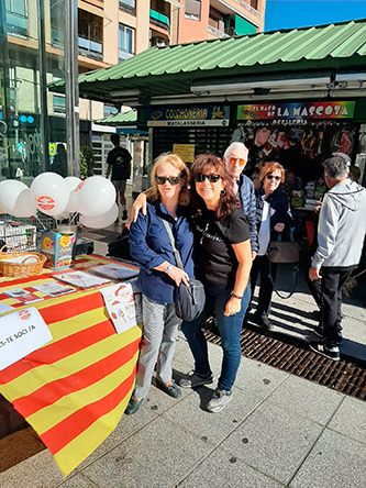 Reunió AA.VV Collblanc La Torrassa i veïns/es de la Plaça Solidaritat