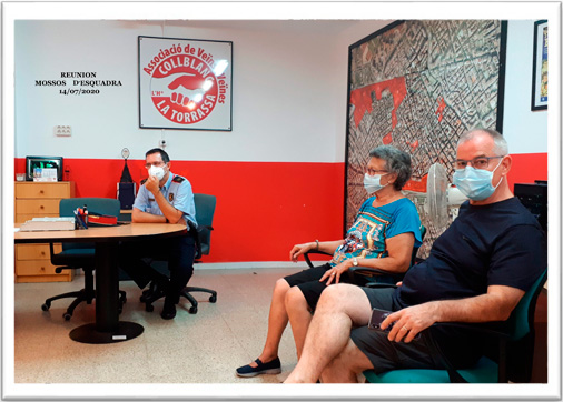 Reunió AA.VV Collblanc La Torrassa i els Cossos de Seguretat Reunió-A.V.V.Collblanc_La-Torrassa