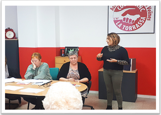 Visita de la actual regidora aavv collblanc la torrassa Reunió-A.V.V.Collblanc_La-Torrassa